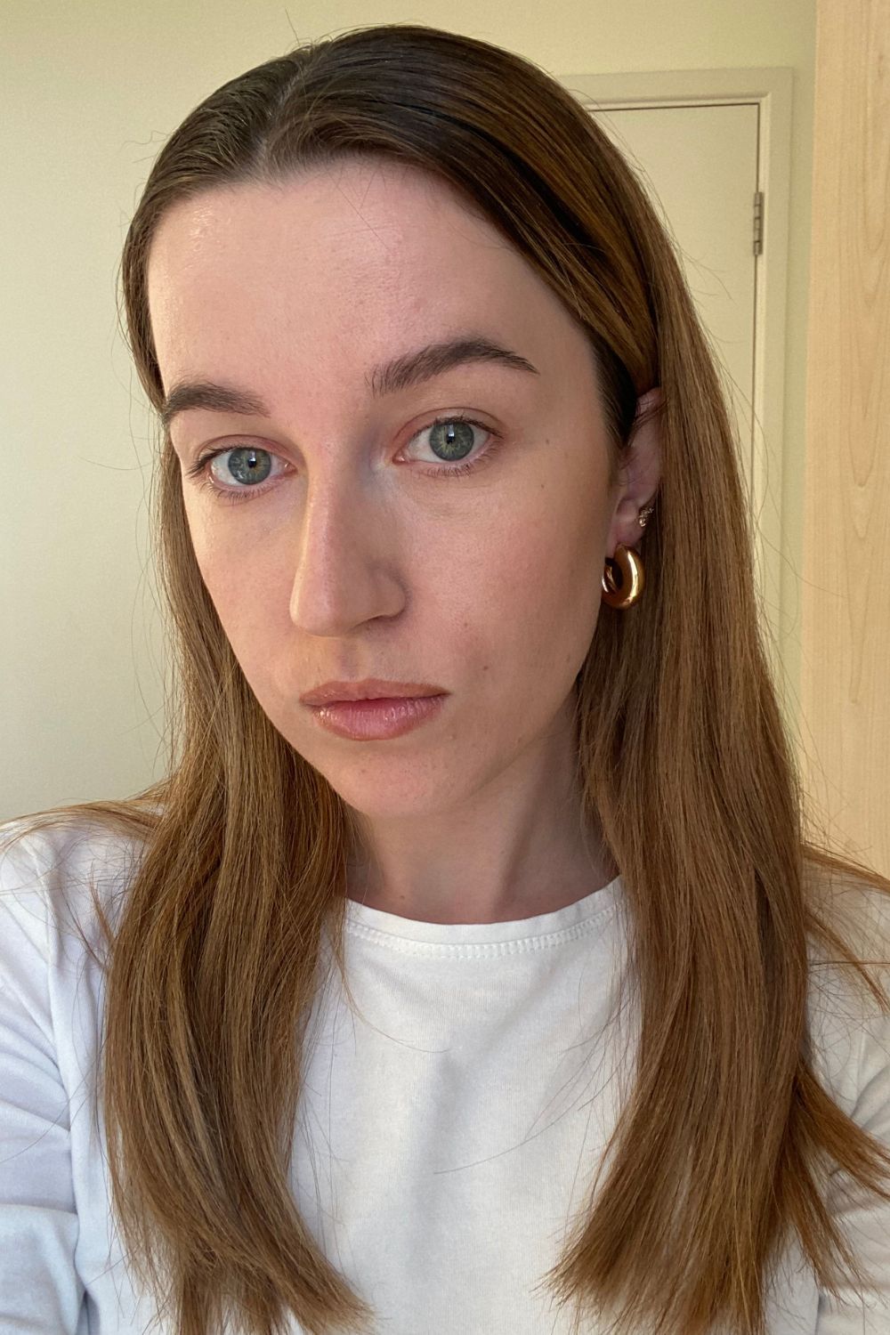 Ecommerce Writer Grace Lindsay wearing a Rimmel foundation