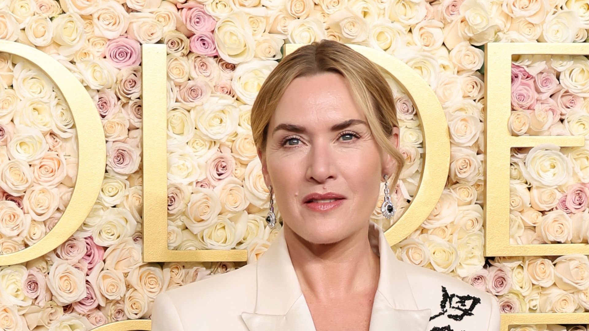 kate winslet pink dress Kate Winslet Oscar Dresses : r/popculturechat