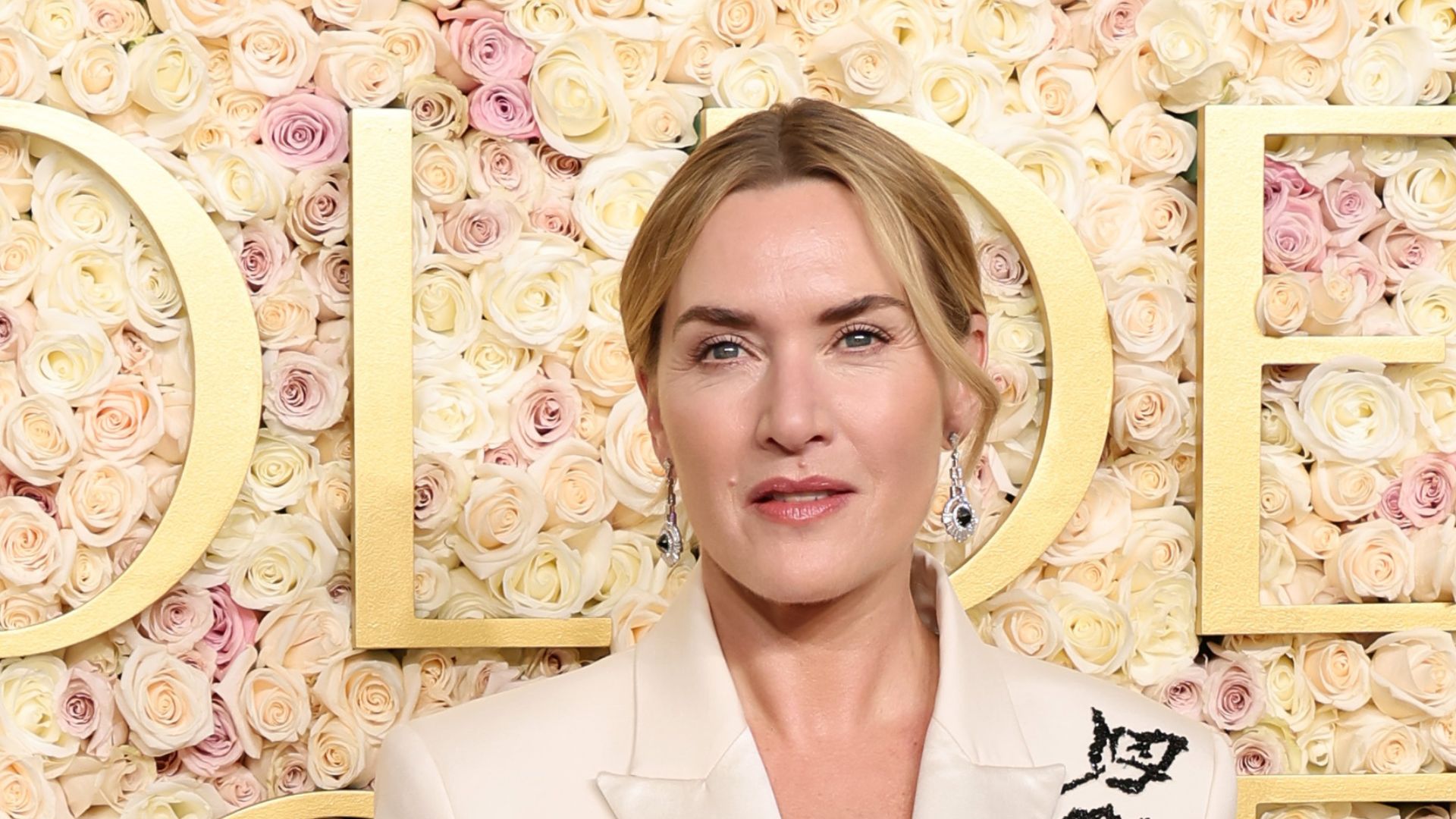 headshot of kate winslet