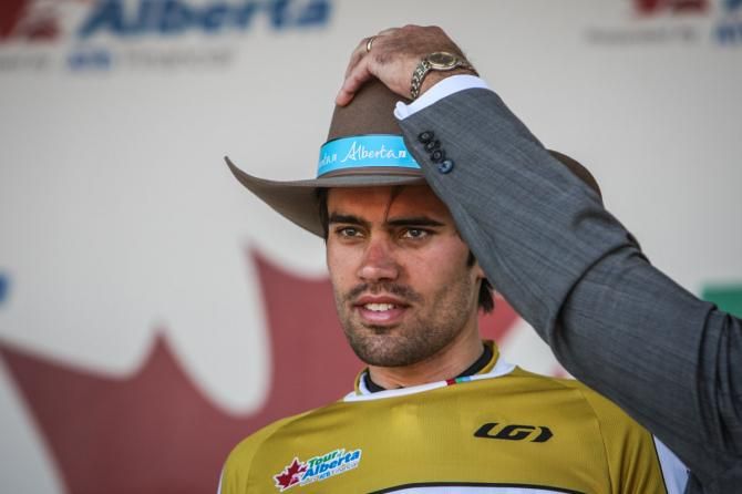 Tom Dumoulin (Giant-Shimano) gets another leader jersey and another Smithbilt hat