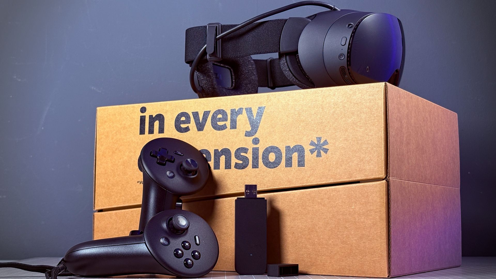 The Steam Frame, controllers and accessories on the Steam Frame box.