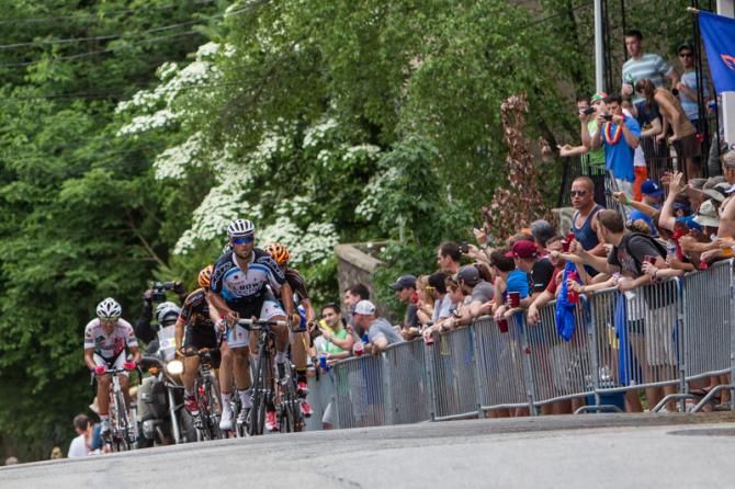 Eric Marcotte (Elbowz) leads the break up the wall