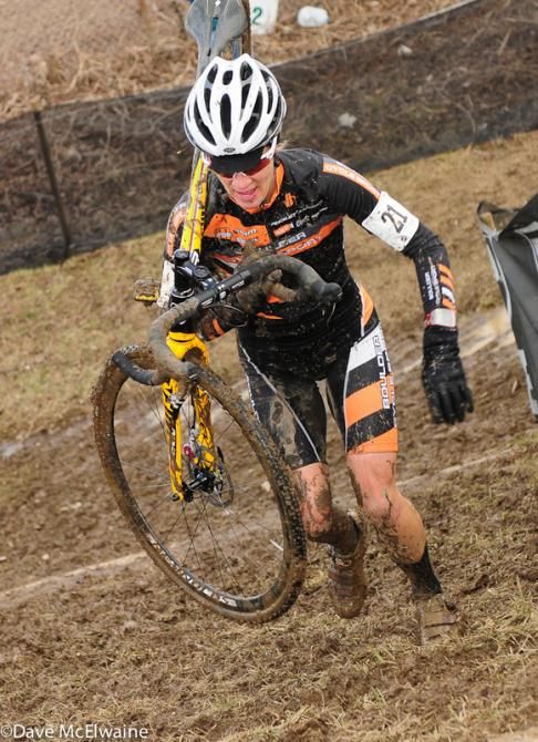 Kristen Webber (USA) running the steps in 2nd place