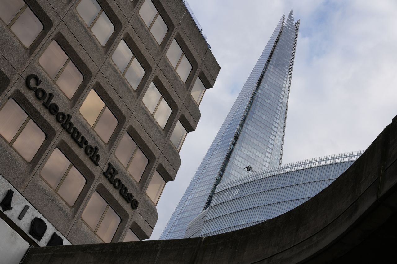 Sample photo taken in London on the Sony A7 IV camera
