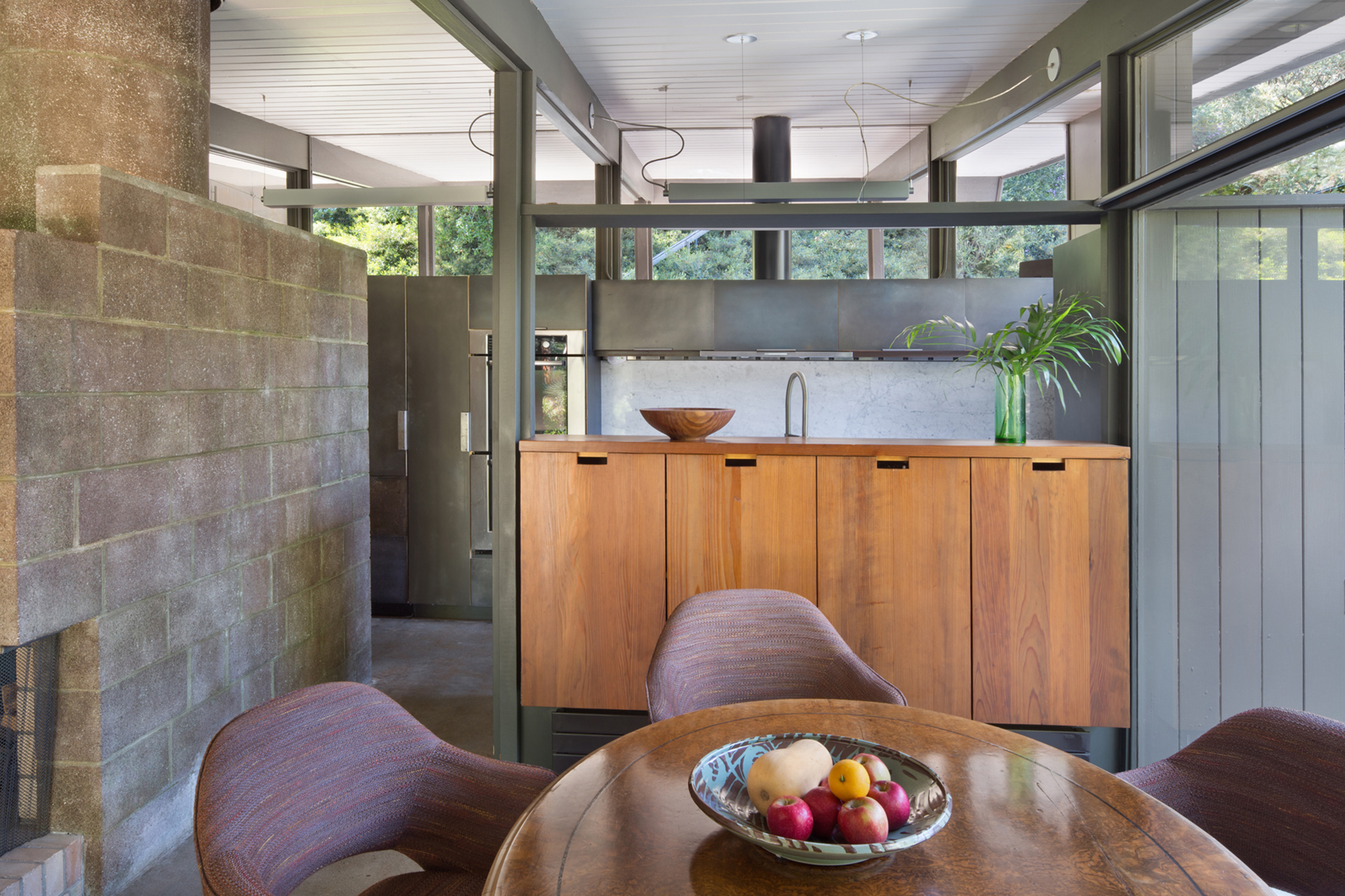 Dining room, Gelb House