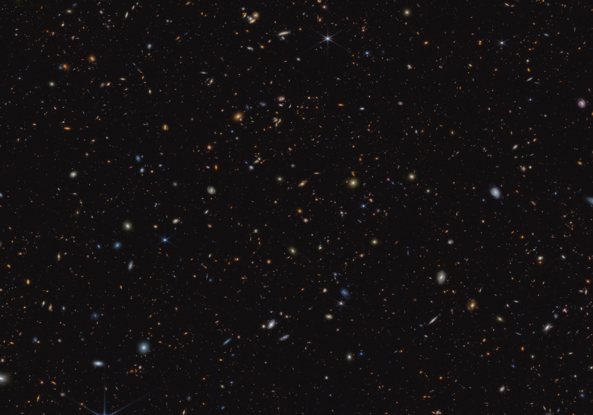 James b Space Telescope discovers 717 ancient galaxies that