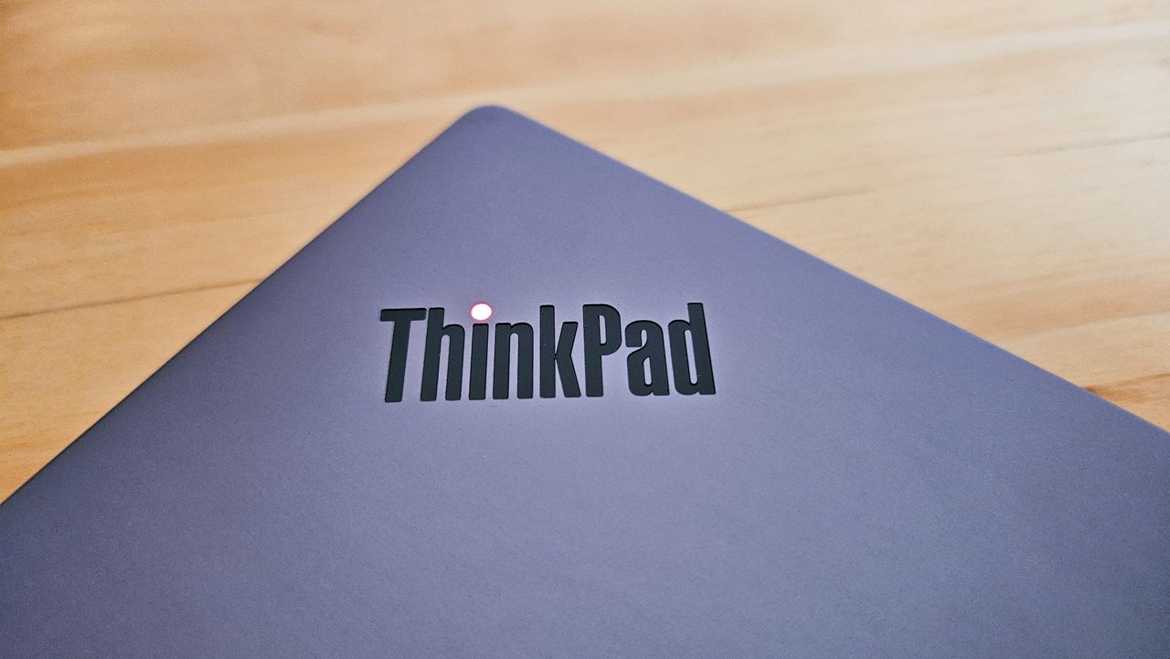 Lenovo Thinkpad X9 14 Aura Edition