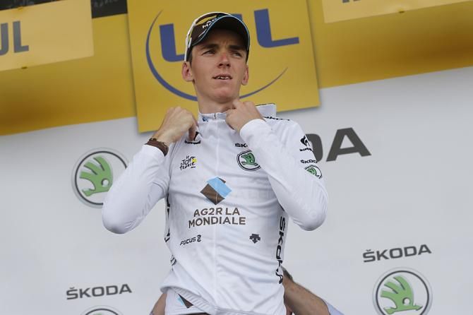 Romain Bardet (AG2R) remains in the white jersey