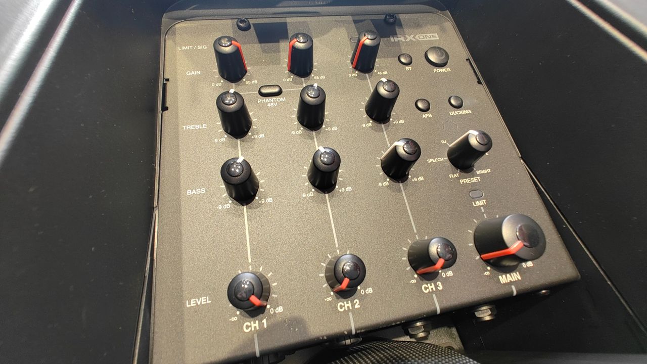 JBL IRX ONE Column PA System review