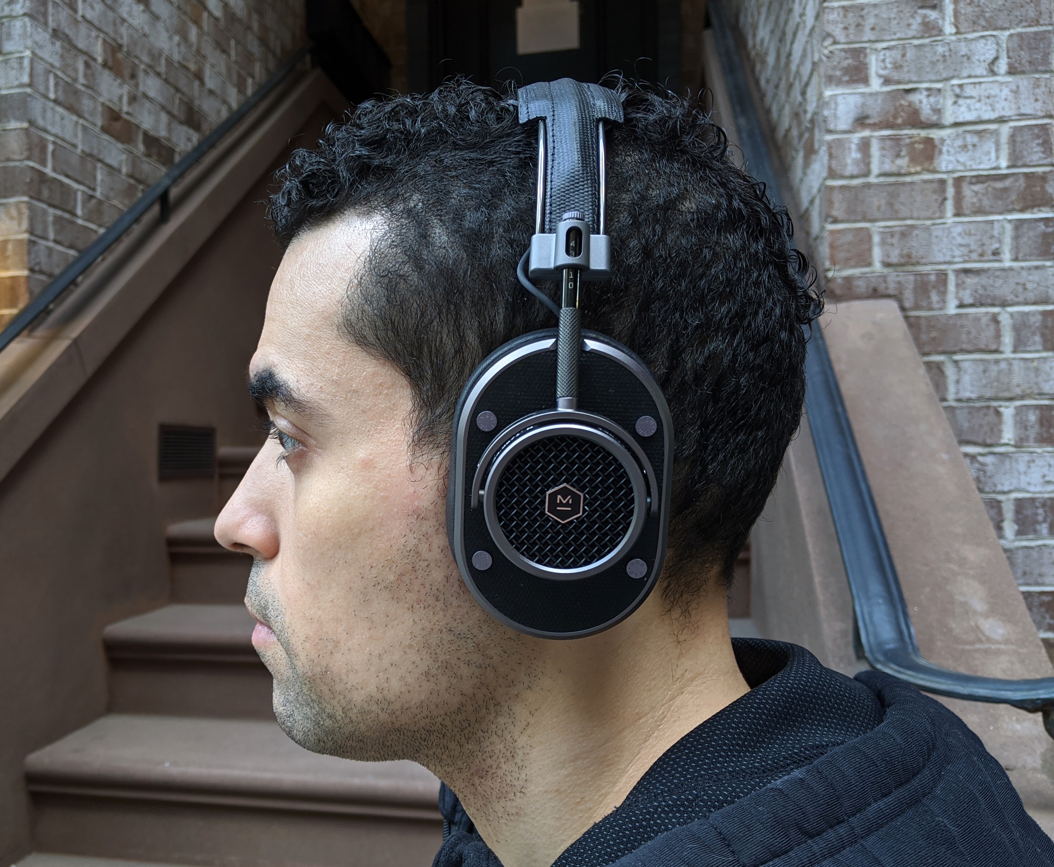 Master & Dynamic MH40 Wireless