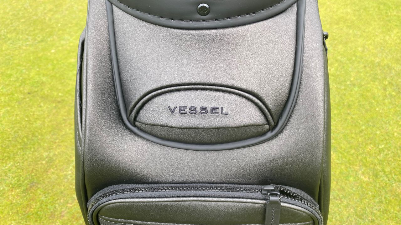 Photo of the White Vessel Prime 2.0 staff bag