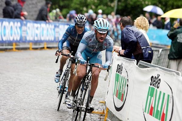 Stefan Schumacher (Gerolsteiner) with Rubiera on his wheel