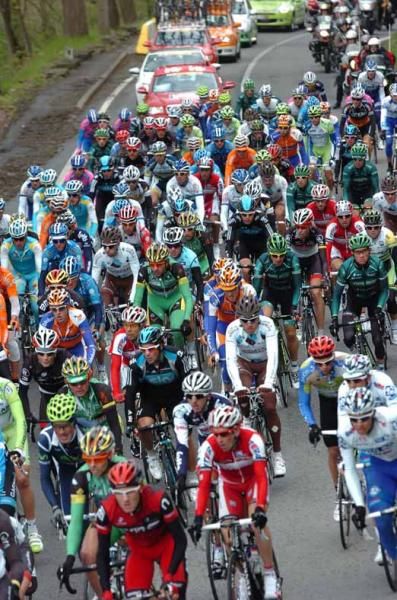 The peloton was wrapped up against the cold.
