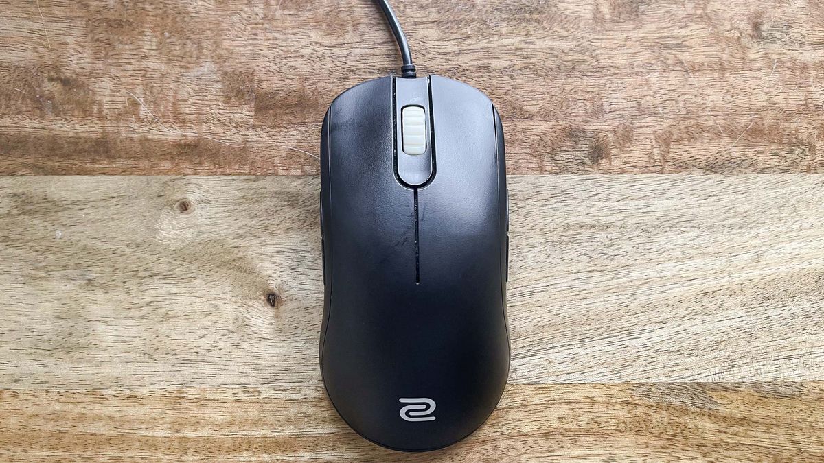 BenQ Zowie FK1 gaming mouse review A classic design that’s still ultra