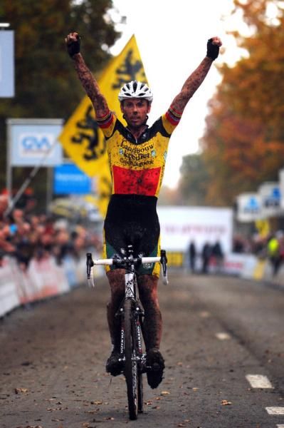 Sven Nys (Landbouwkrediet) celebrates his eighth victory in the Koppenbergcross.