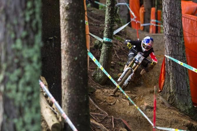 Gee Atherton racing in Leogang