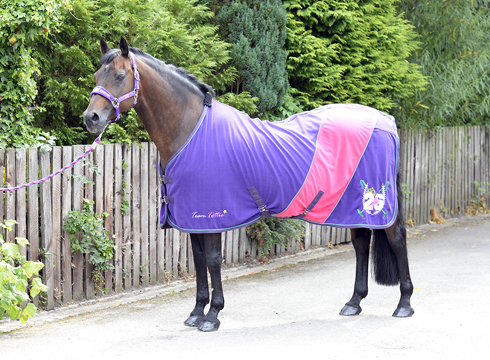 Capri-Fleece-Show-Rug.jpg
