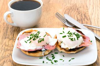 Breakfast in bed ideas: Eggs