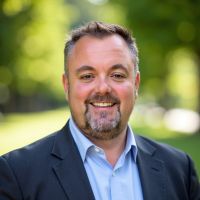 Grant Hutchons's avatar