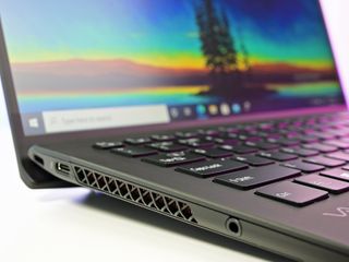 VAIO Z review: An insanely expensive blend of ultra-light meeting 