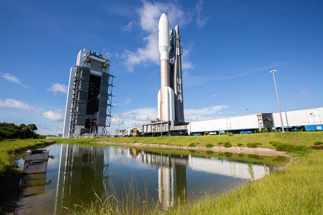 Here's How to Watch an Atlas V Rocket Launch a US Military Satellite Today