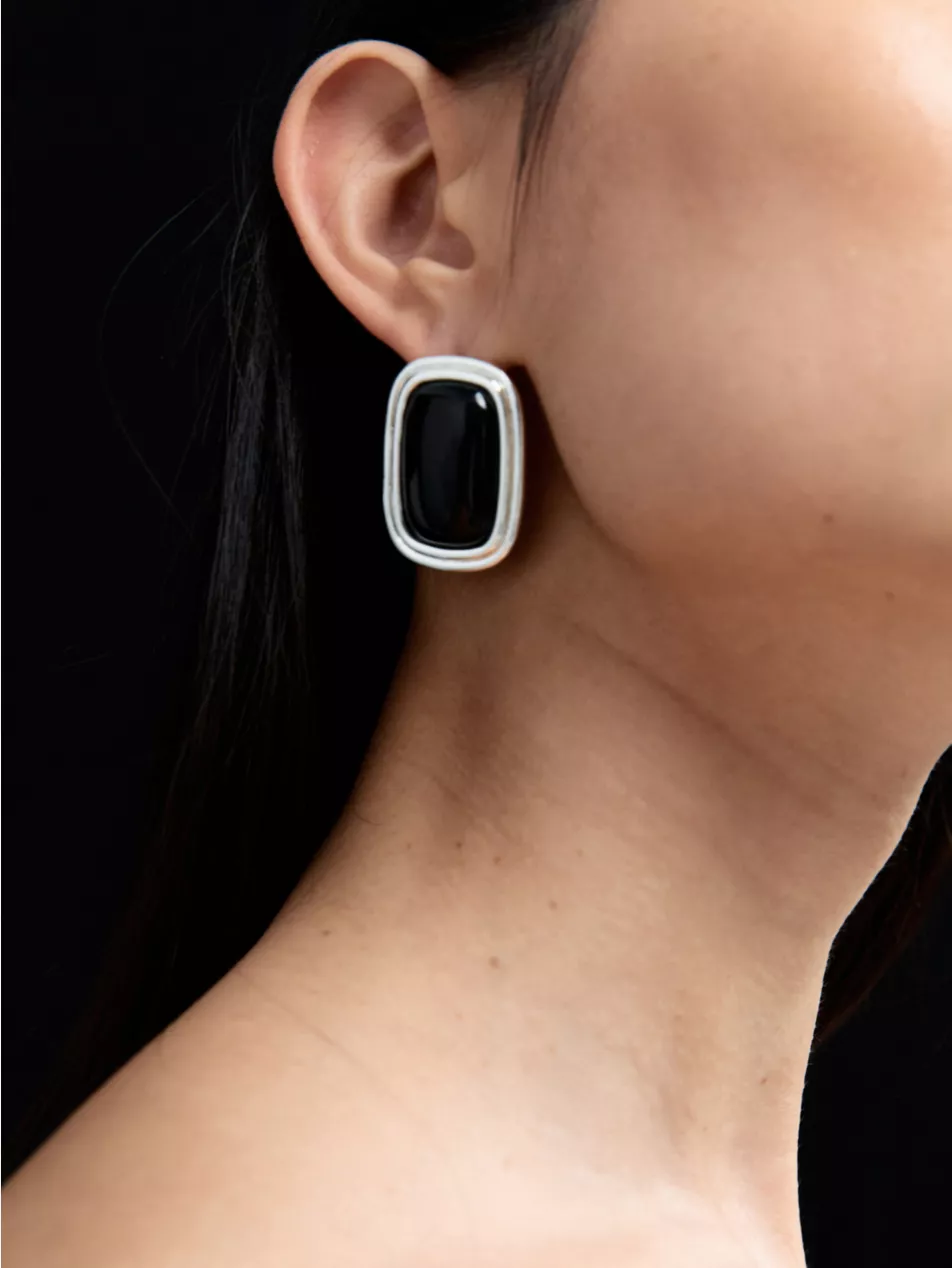 Ribbon Metal Stud Earrings
