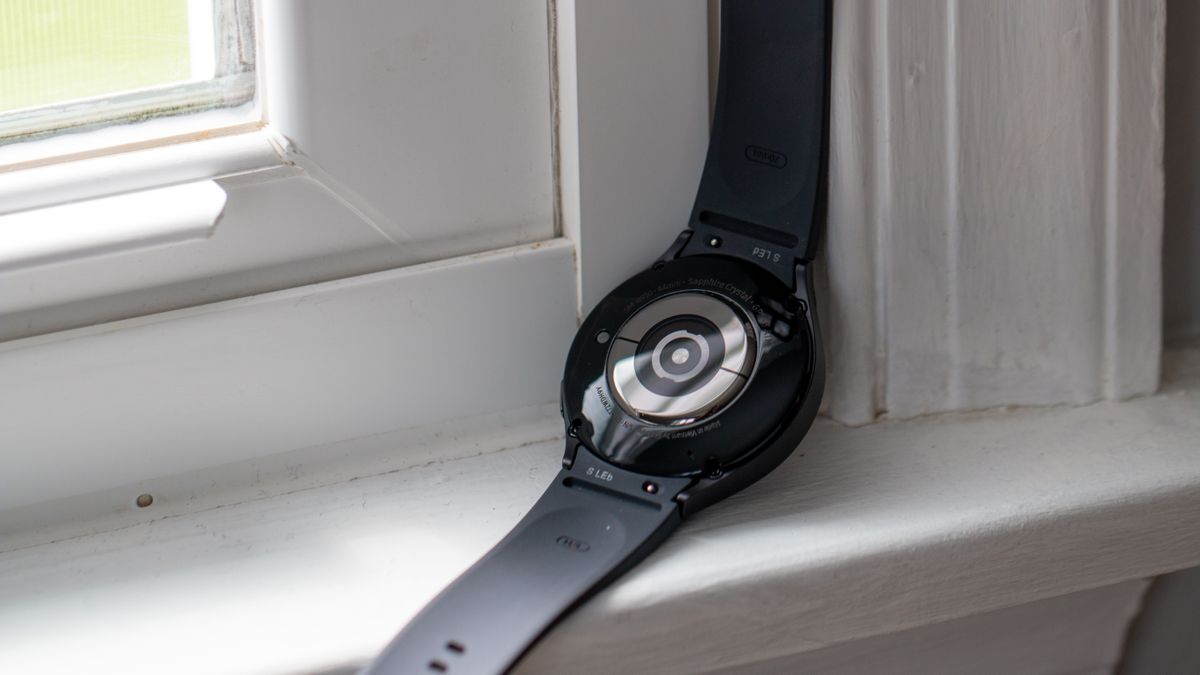 Read more about the article The Galaxy Watch 5 temperature sensor is finally good for something