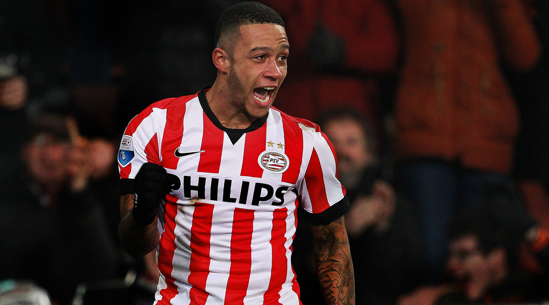 Childhood photos of Memphis Depay and his Ghanaian father pop up on social  media