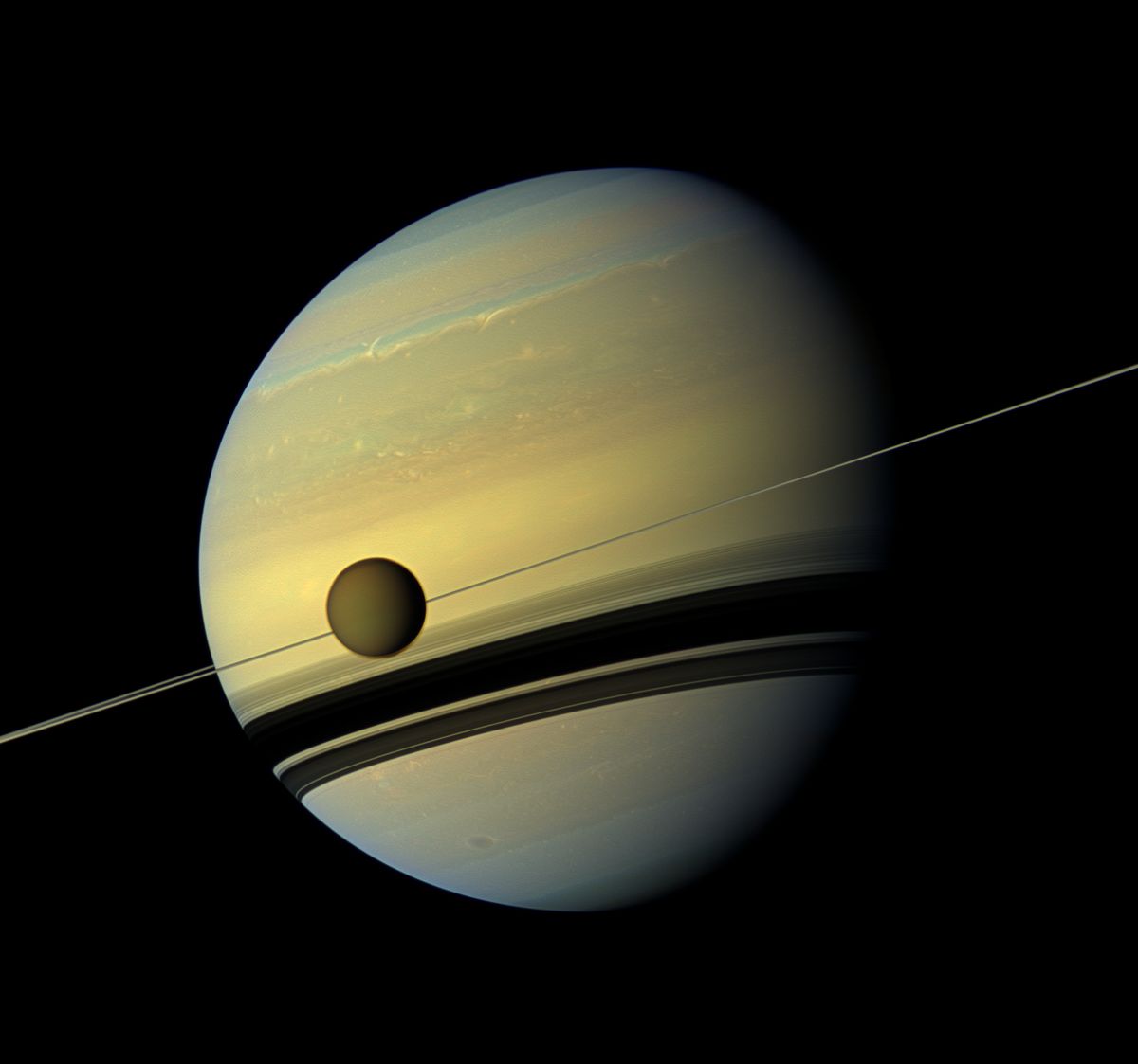 Spectacular Photos of Saturn and Titan Captured by Cassini Spacecraft |  Space