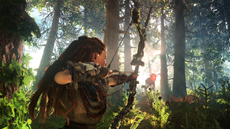 Aloy fires a bow at a machine in Horizon Zero Dawn