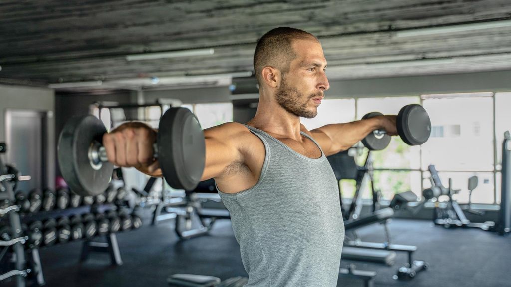 I Did 30 Lateral Raises Every Day For 2 Weeks — Here's The Results ...