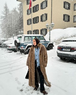  balaclava, faux fur coat, cardigan