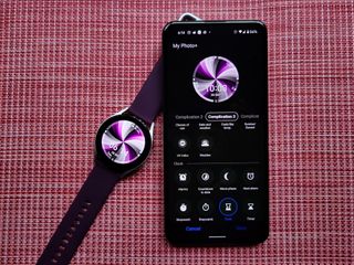 Samsung brings Twitter trends to your wrist with new watch face