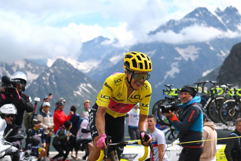 VALLOIRE FRANCE JULY 02 Richard Carapaz of Ecuador and Team EF Education EasyPost Yellow Leader Jersey competes climbing to the Col du Galibier 2642m during the 111th Tour de France 2024 Stage 4 a 1394km stage from Pinerolo to Valloire UCIWT on July 02 2024 in Valloire France Photo by Dario BelingheriGetty Images