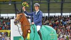 Scott-Brash-Hello-Sanctos-92642.jpg