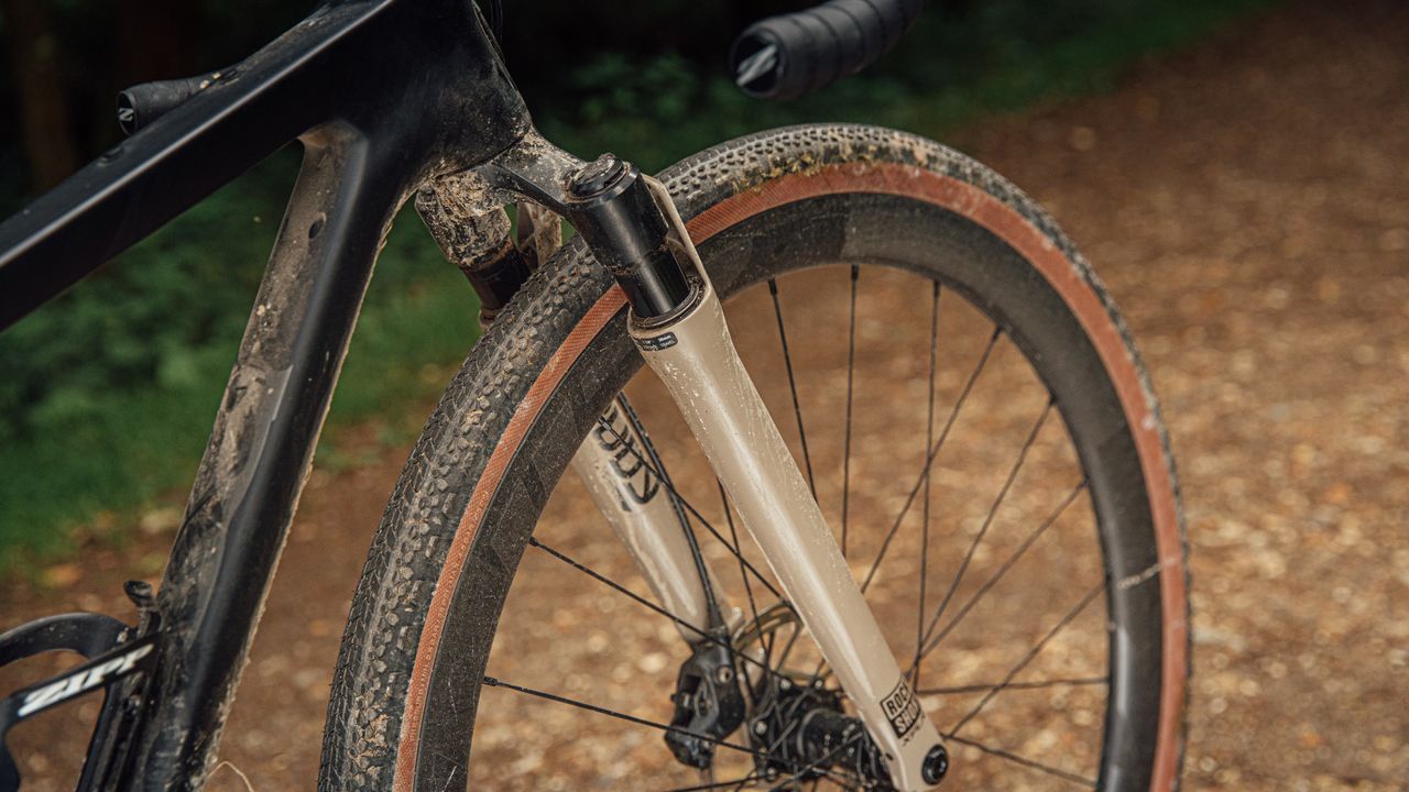 SRAM XPLR fork