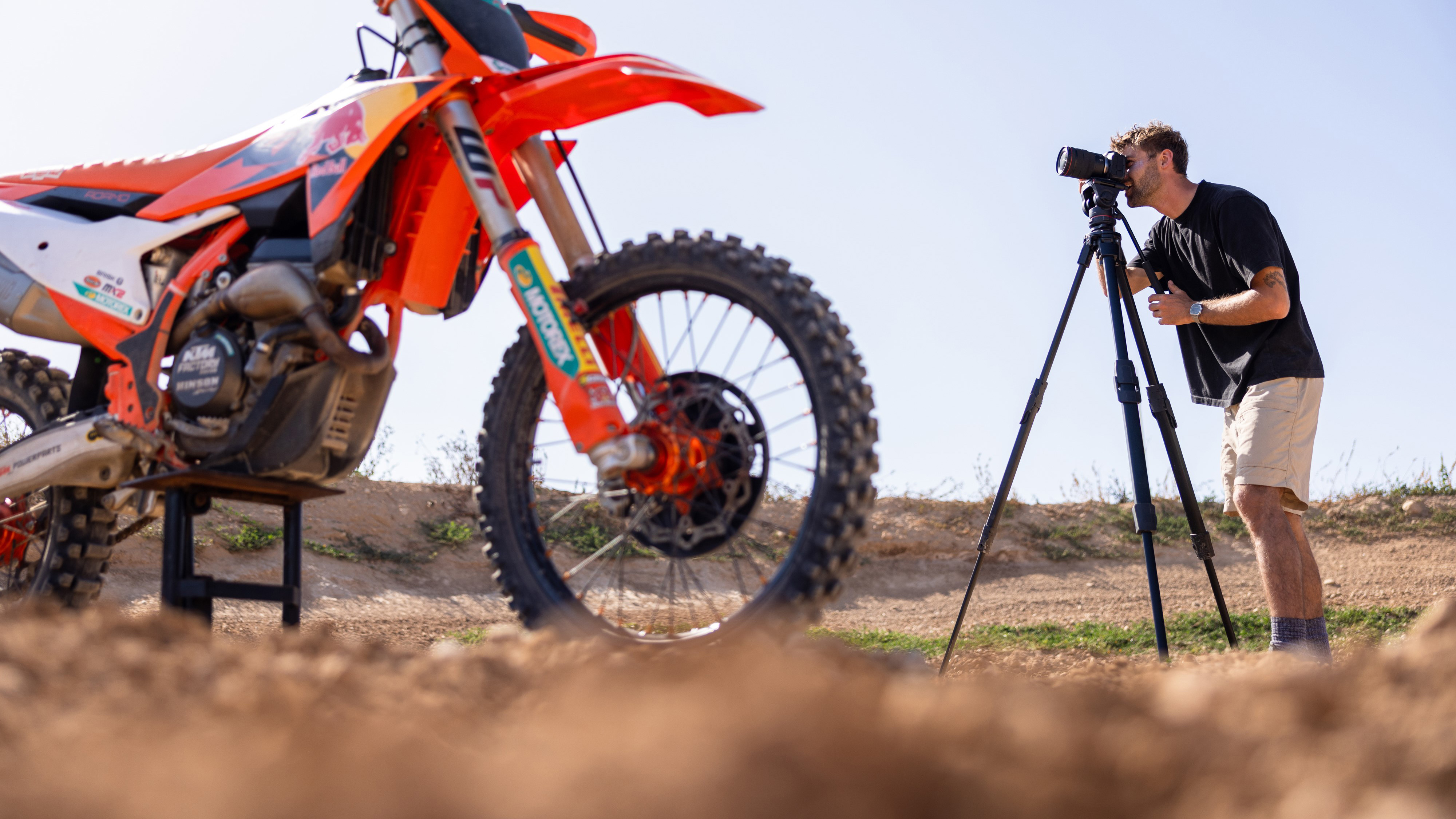 A photographer uses the Manfrotto One tripod