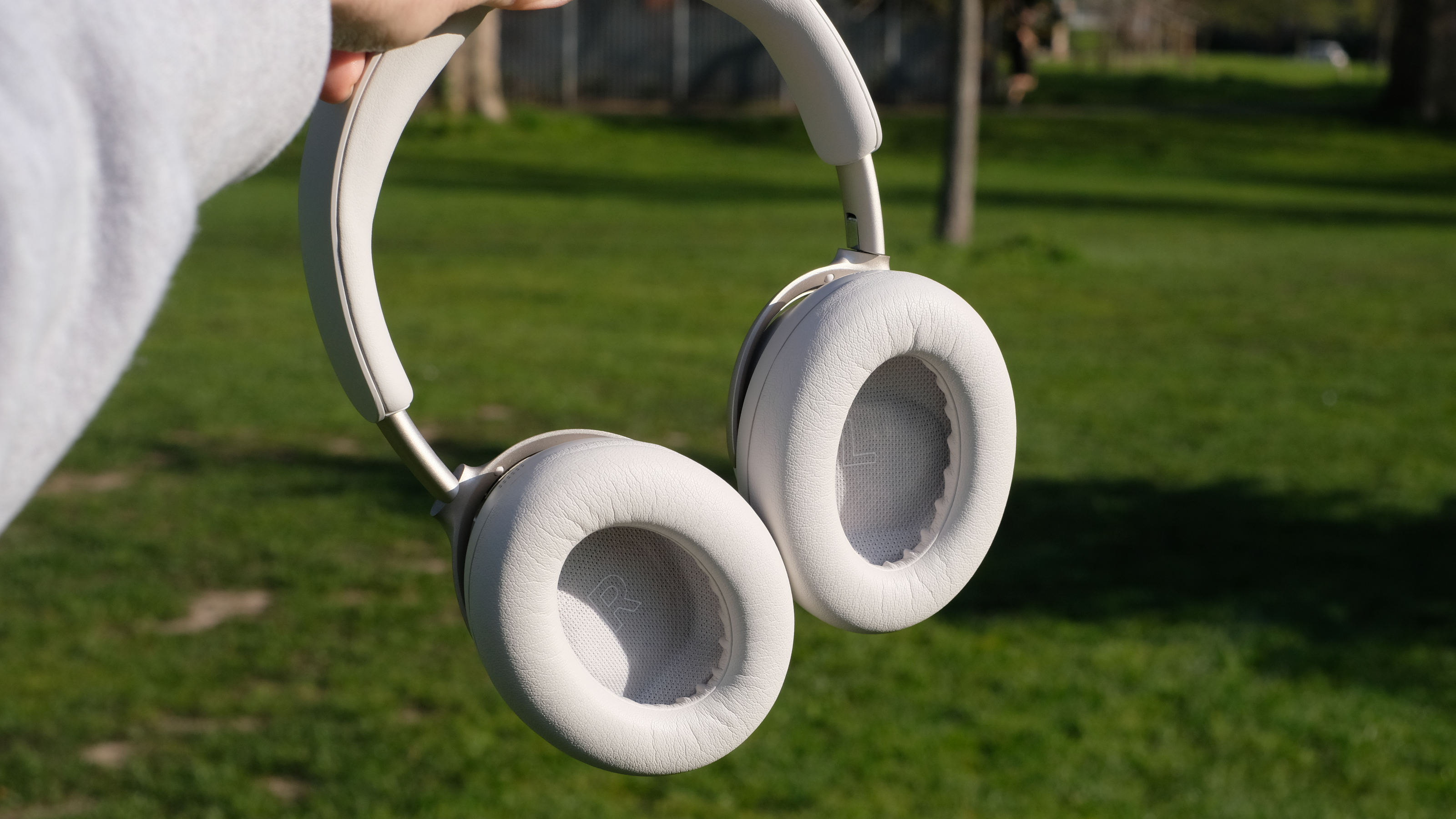 Photograph of Bose QuietComfort Ultra Headphones in white