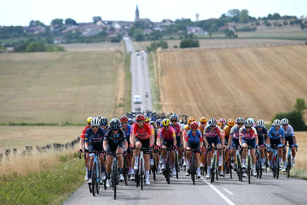 SAINTDIDESVOSGES FRANCE JULY 28 Leah Thomas of United States and Team Trek Segafredo Franziska Koch of Germany and Team DSM Women Alena Amialiusik of Belarus and Team CanyonSRAM Racing and Shirin Van Anrooij of Netherlands and Team Trek Segafredo lead the peloton during the 1st Tour de France Femmes 2022 Stage 5 a 1756km stage from BarleDuc to SaintDidesVosges TDFF UCIWWT on July 28 2022 in SaintDidesVosges France Photo by Dario BelingheriGetty Images
