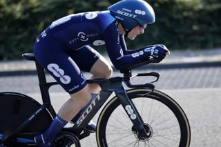 Charlotte Kool wins prologue at Baloise Ladies Tour