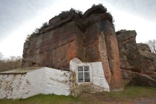 rock_houses_kinver_edge