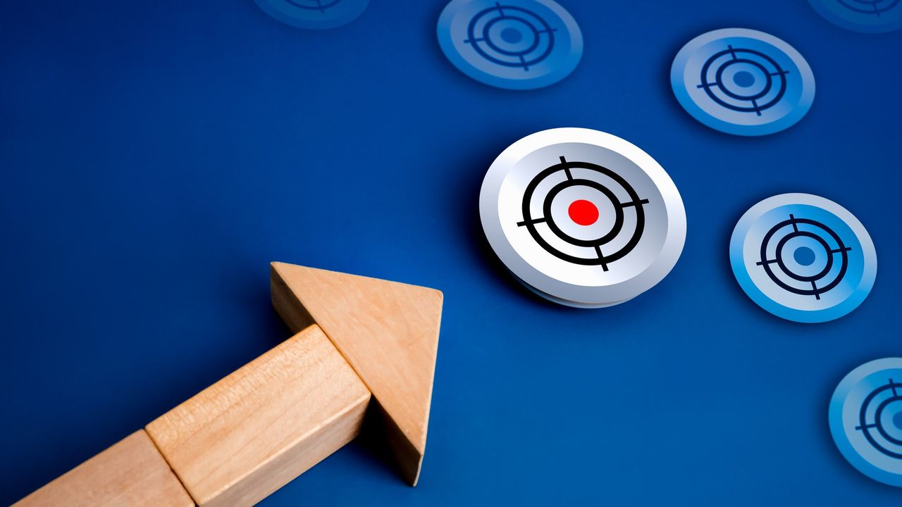 MoneyWireDaily — 5 Sleeper Blue-Chip Stock Picks for Steady Long-Term Gains