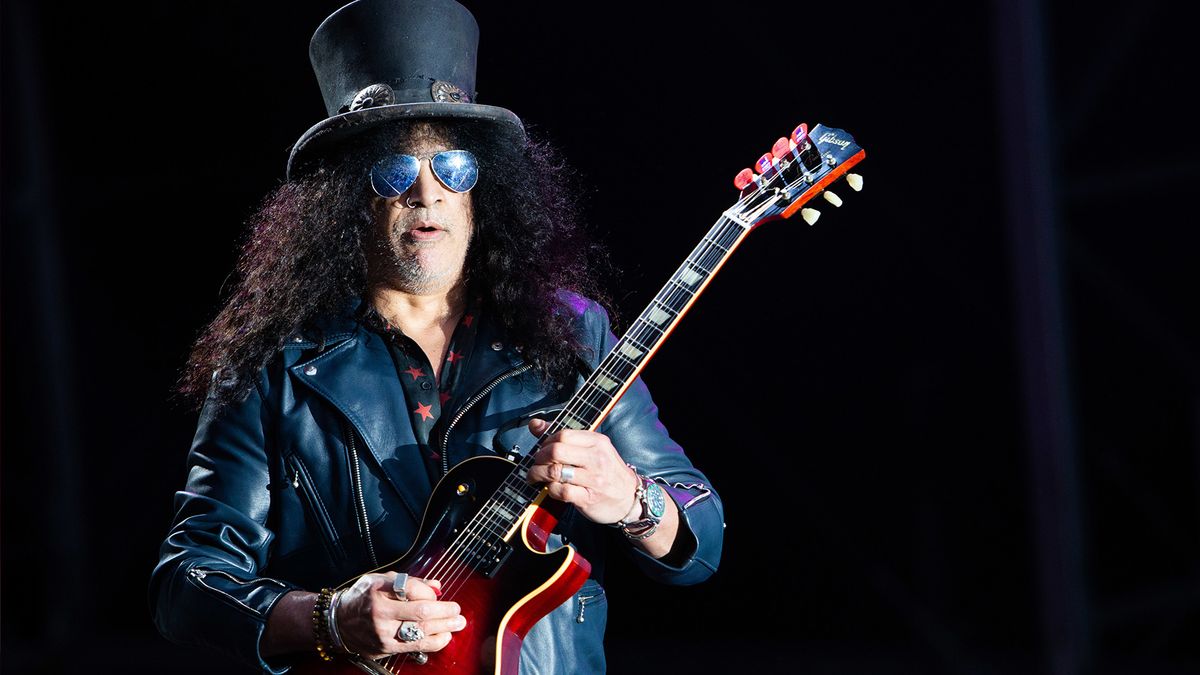 I'm still a self-conscious and insecure guitar player!: Slash