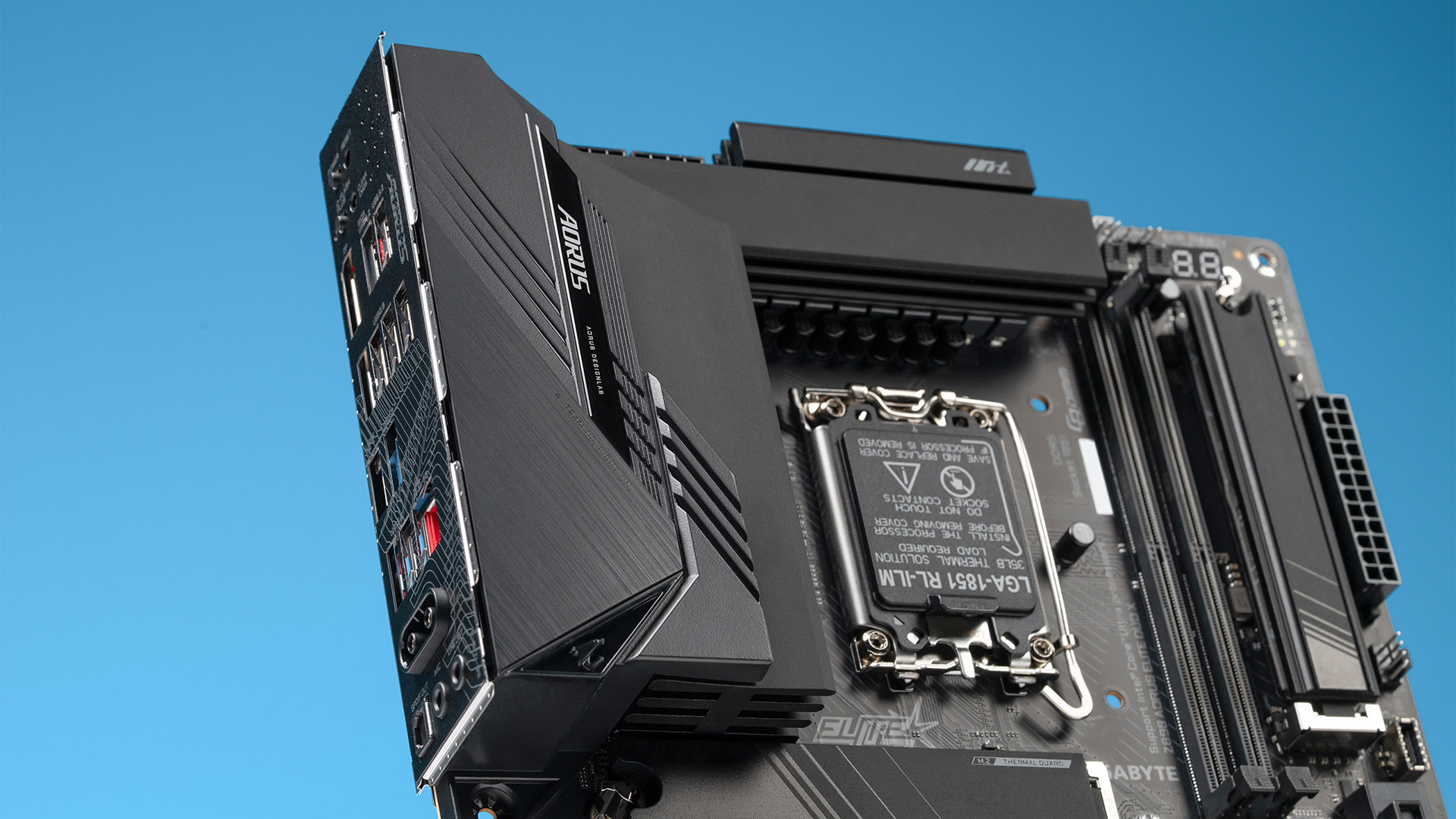 This new Gigabyte Z890 motherboard has excellent VRAM cooling