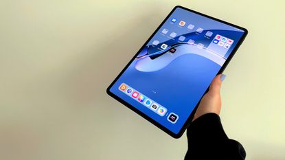 Huawei MatePad Pro 5G Hands-on Review: Phone Tech In Tablet