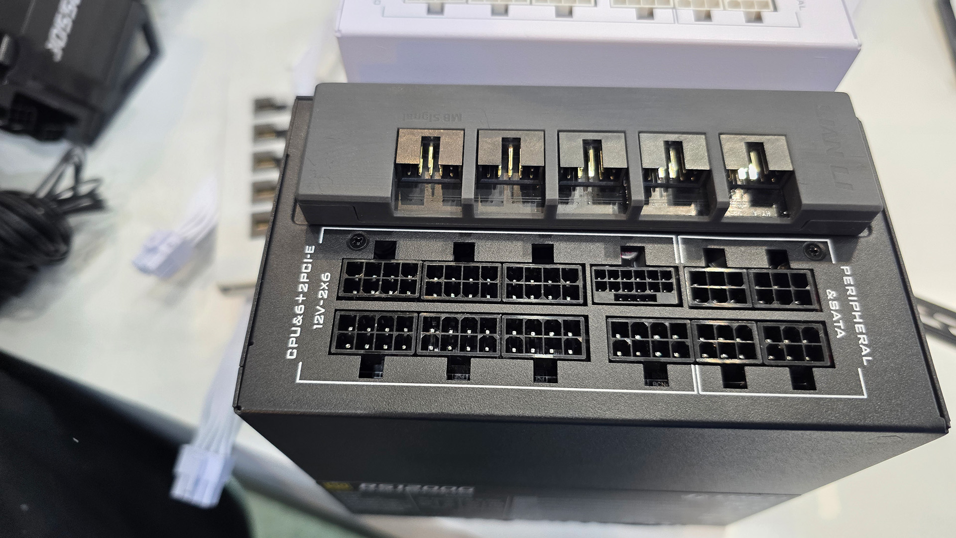 Lian Li RS-series PSUs