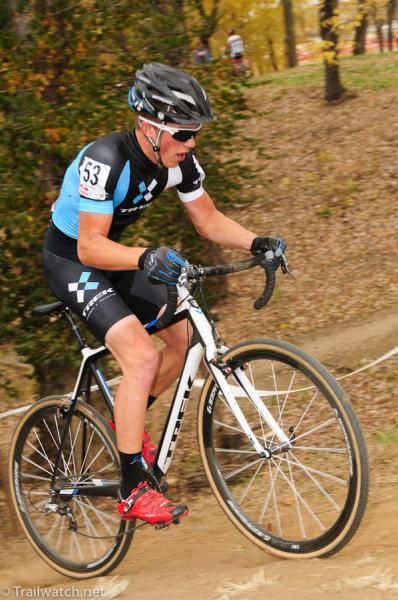 Russell Finsterwald (Trek Cyclocross Collective) having one of his better 'cross races