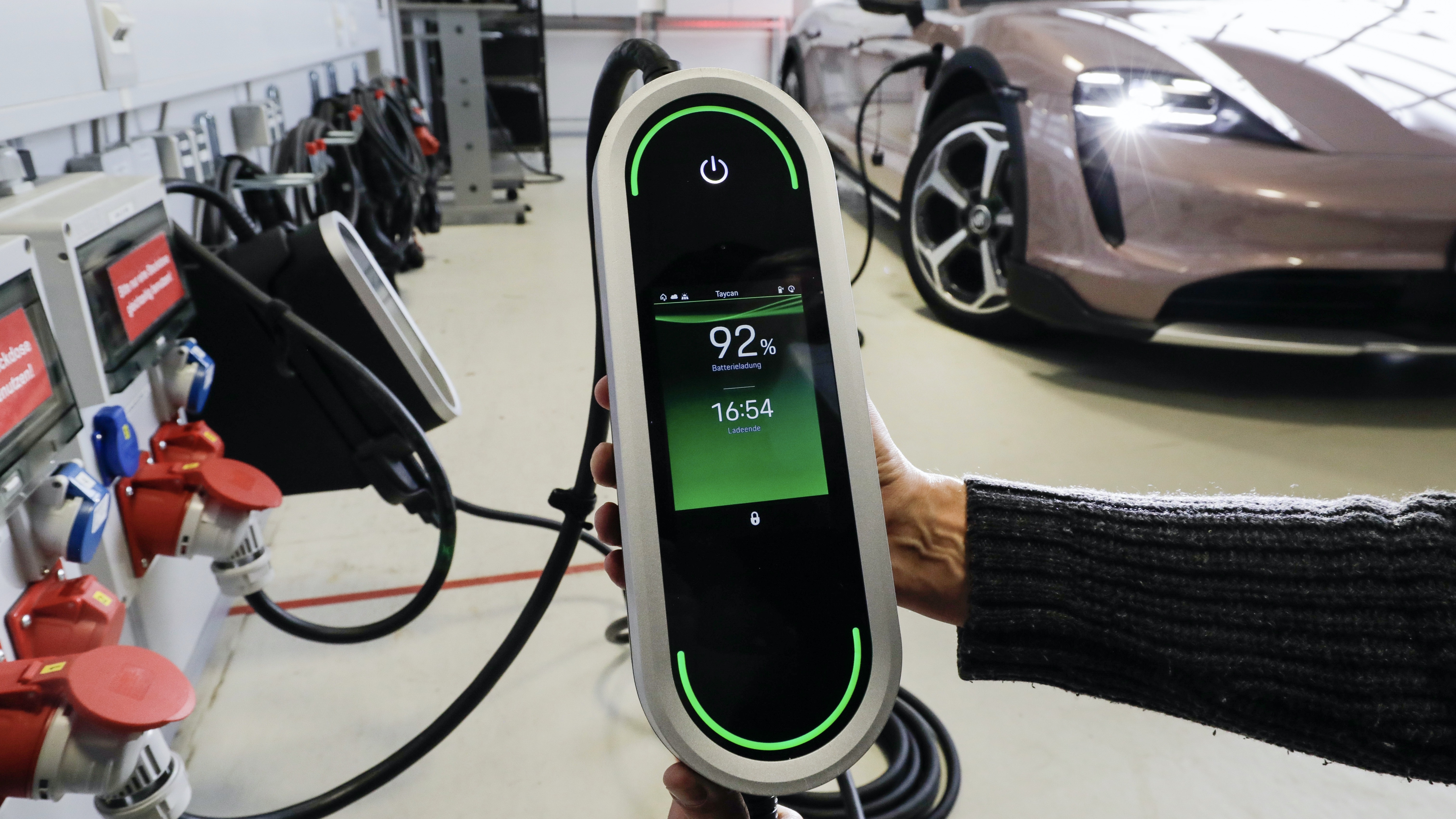 Porsche testing its EVS for supplying power back to grid