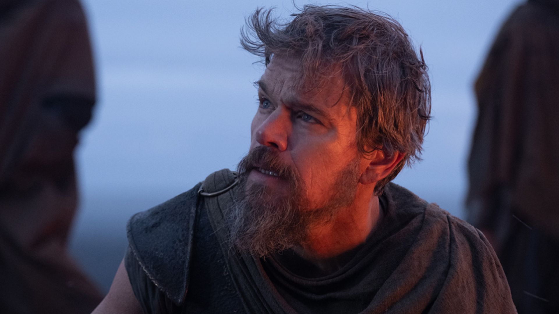 Odysseus looks offscreen