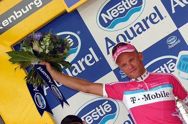 Matthias Kessler (T-Mobile) with his winner's bouquet